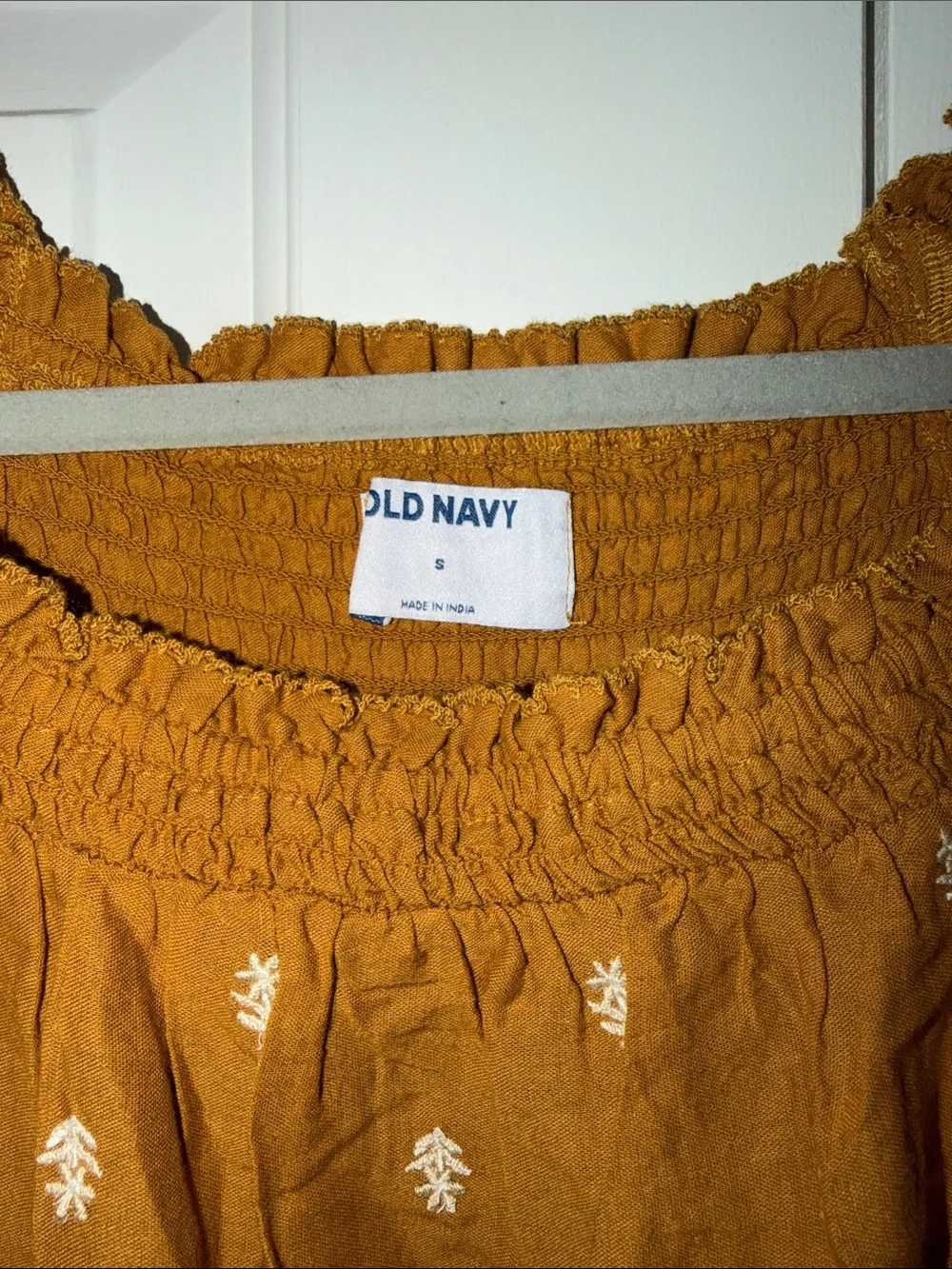 Old Navy Women's Mustard Embroidered Folk Art Peasant Blouse